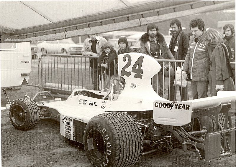 76_brands_hatch_24_1.jpg